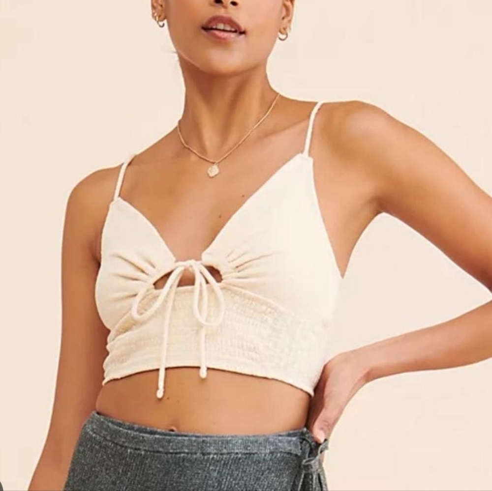 URBAN OUTFITTERS Beige Knit Top